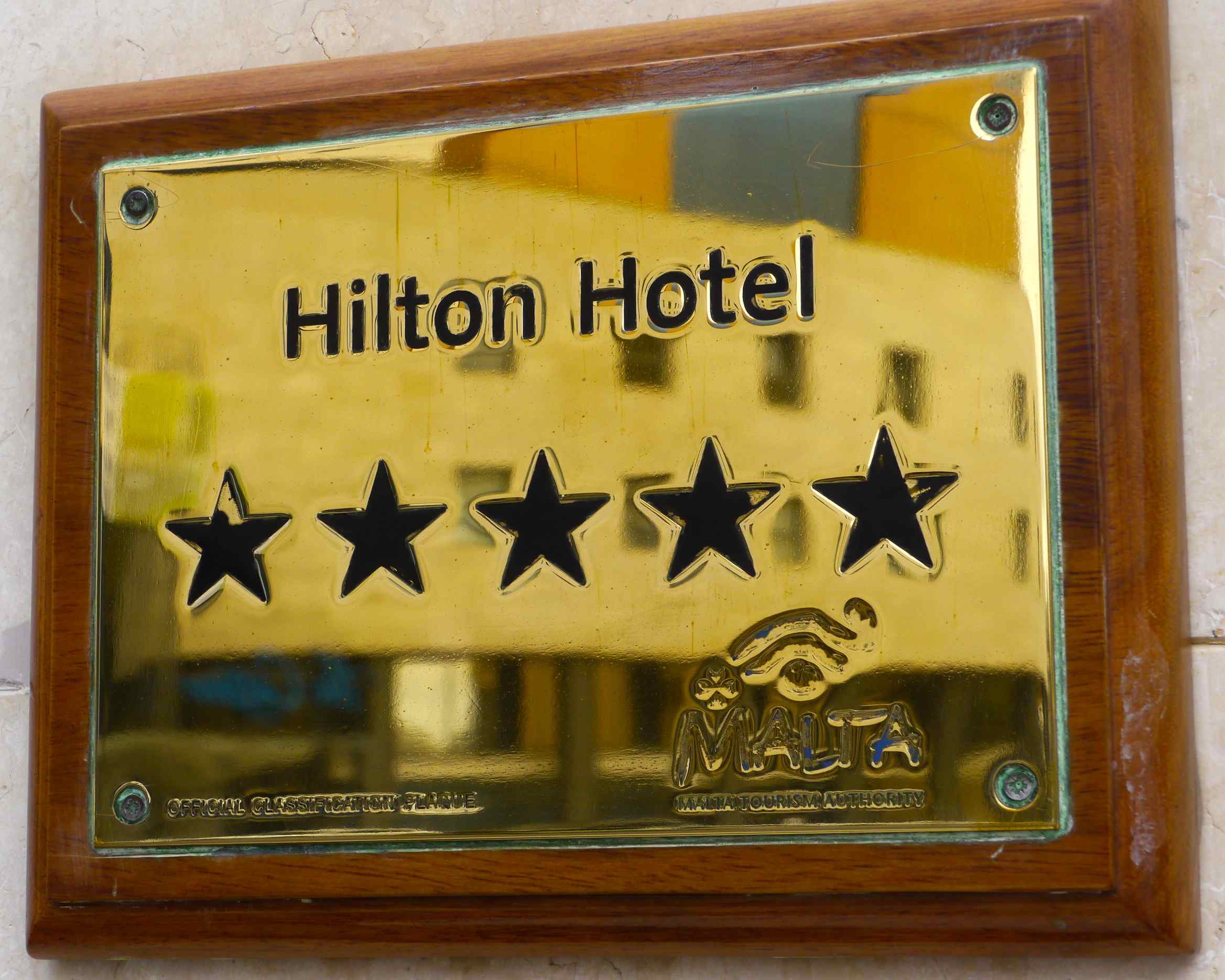 Hilton Malta: Schmuddelige Sauna kratzt am 5-Sterne-Image