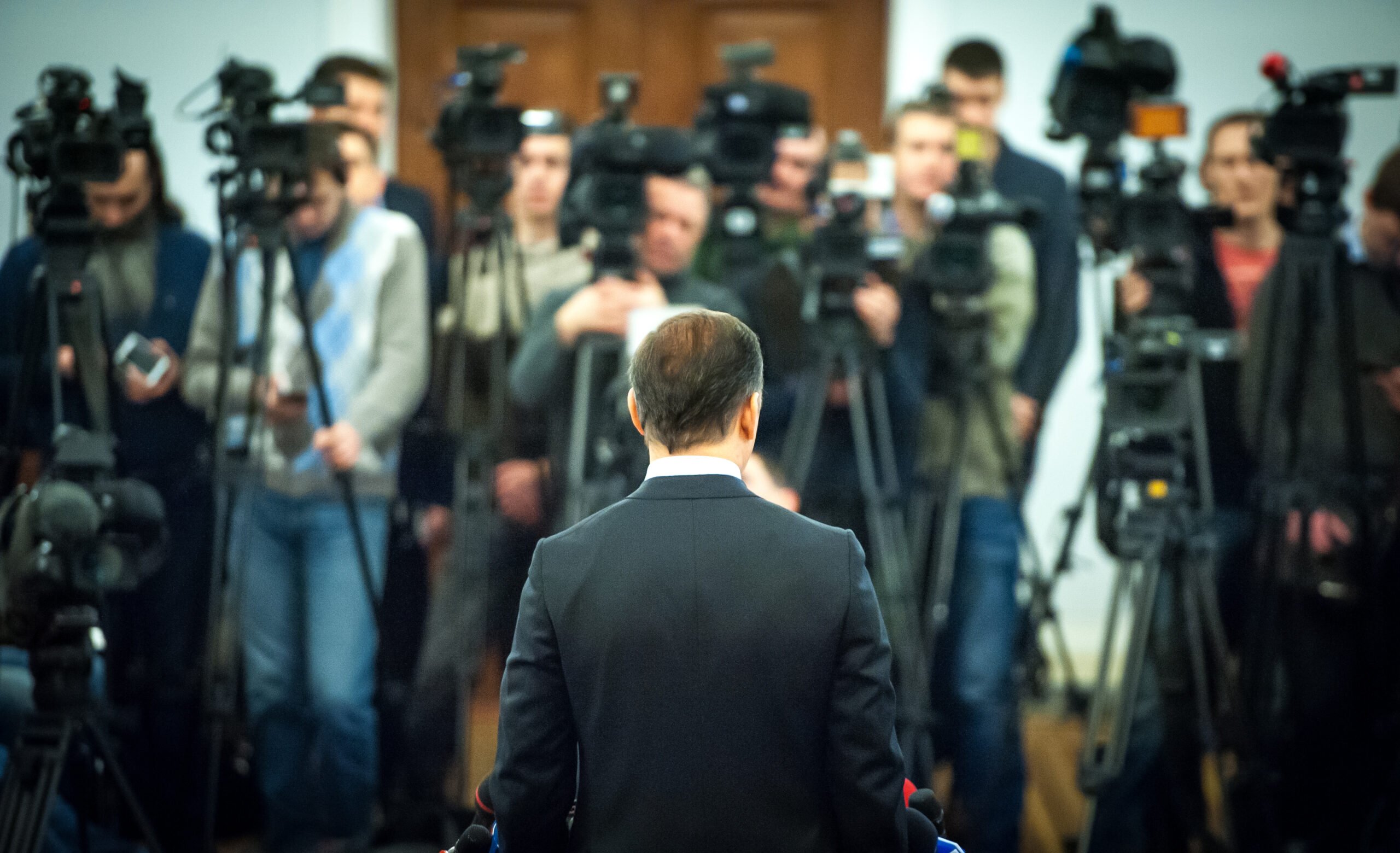 Wenn der Chef plötzlich auch Pressesprecher ist